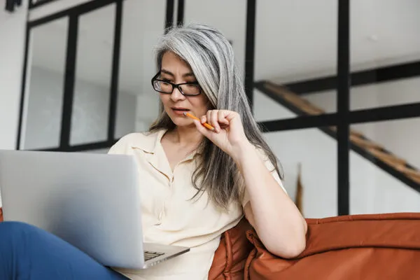 5 Reasons Business Expense Tracking Is Important (And How to Do It) cover image