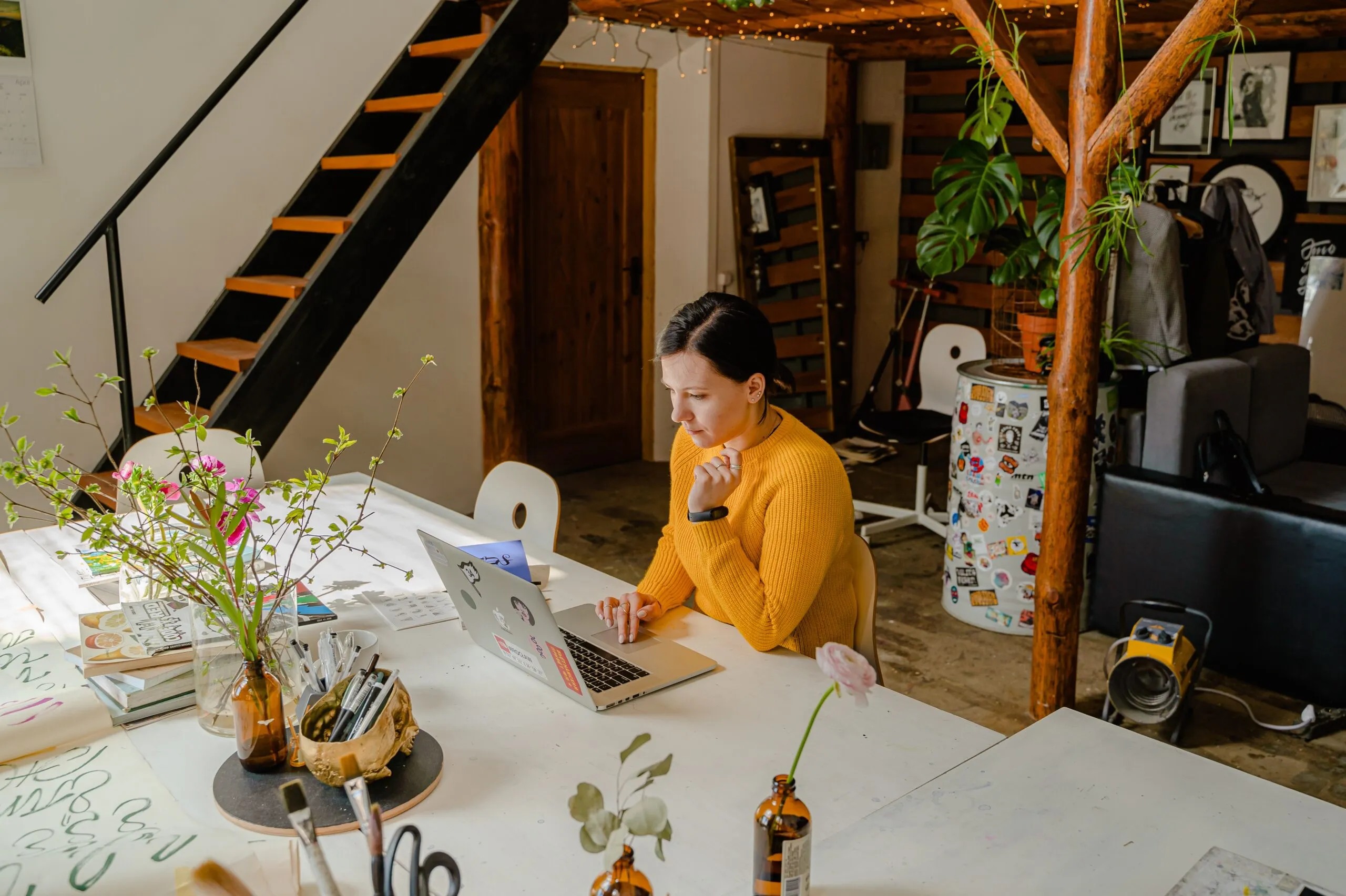 The Ultimate Guide to AI for Small Businesses: Tools, Tips, and Real Results